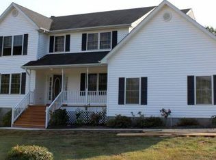 9148 Hannah Dustin Ln, Warrenton, VA 20187