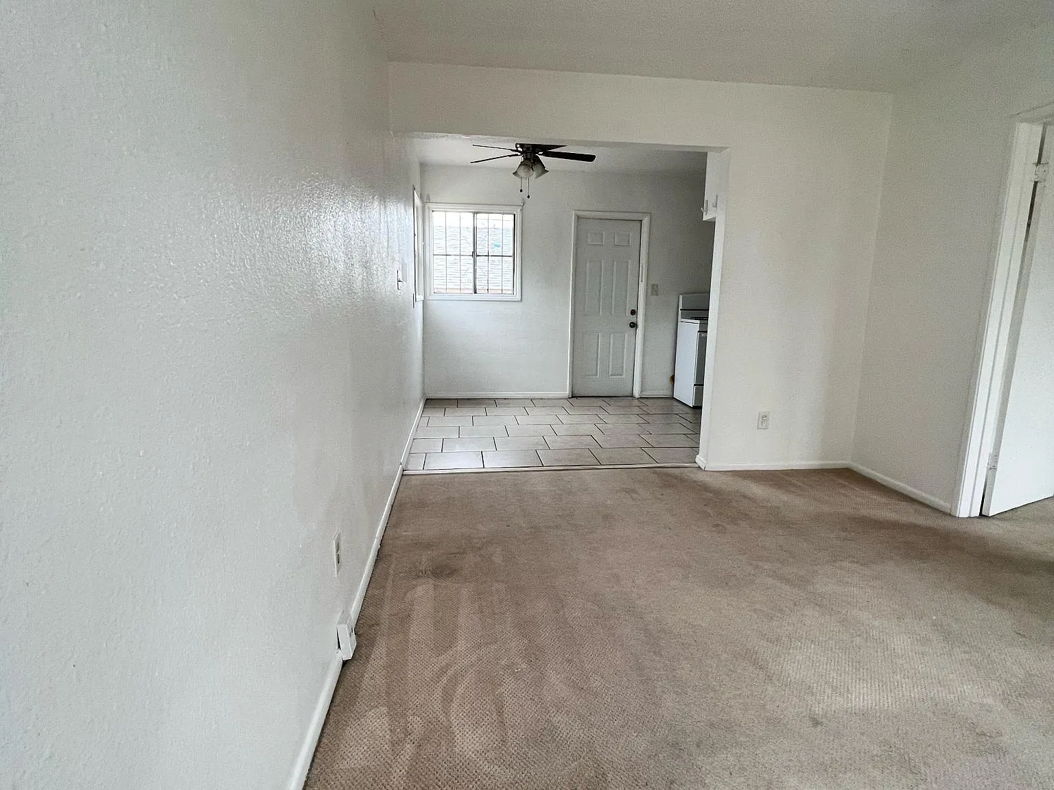 2073 Harrison Ave — Photo 4