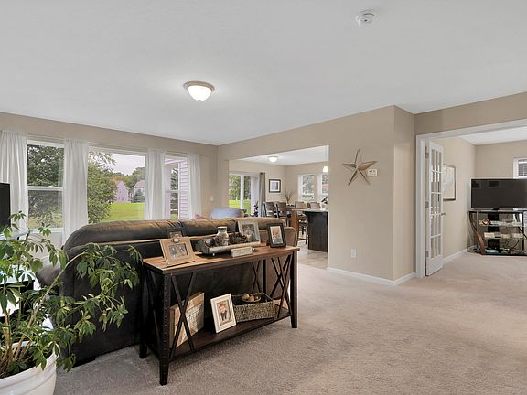 3rd image of 1288 Highland Hill Dr SE