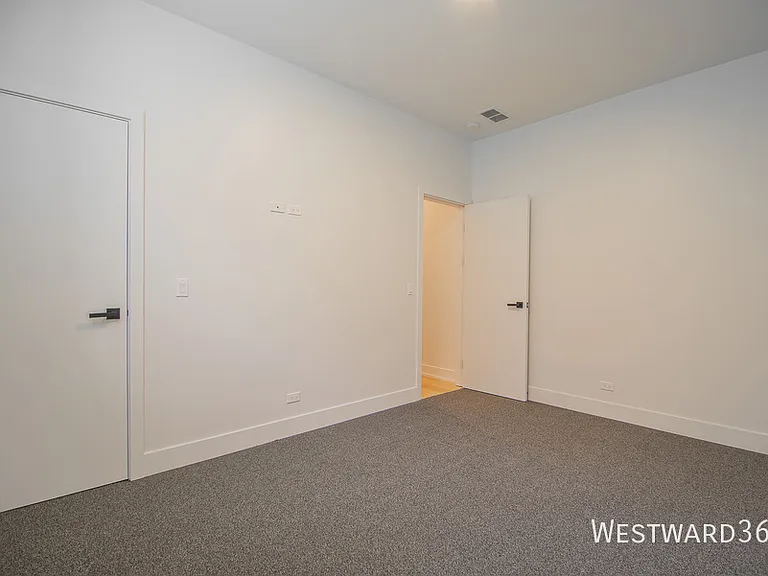 2042 W Washington Blvd #1E — Photo 29