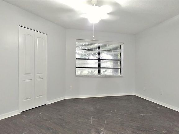 5th image of 3994 Atrium Dr #L6