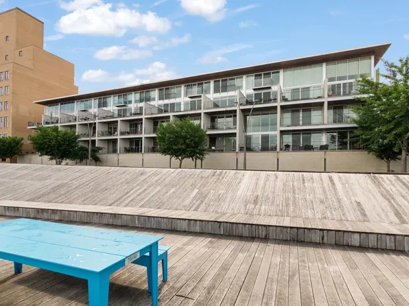 101 Cherry St Unit 404, Green Bay, WI 54301