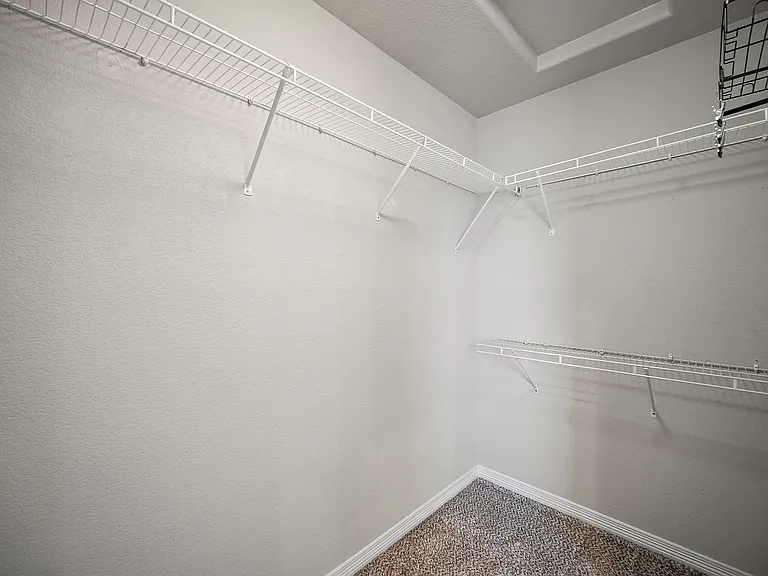 10873 Rowley Dr — Photo 17