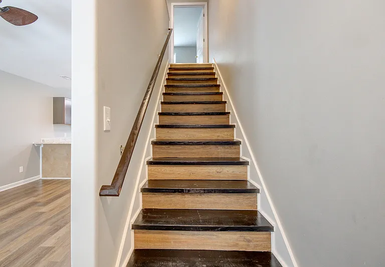 199 Seays Rd #25F — Photo 14