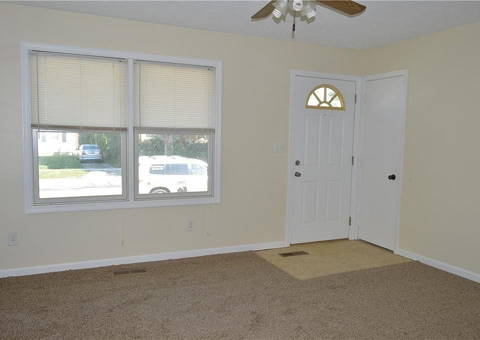 2nd image of 1795 Broadway St