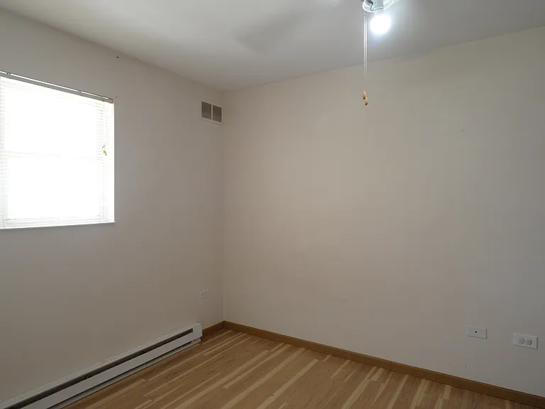 1548 W Sand Bar Ct #1G — Photo 2