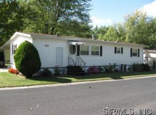 3001 Stiehl Dr, Belleville, IL 62226