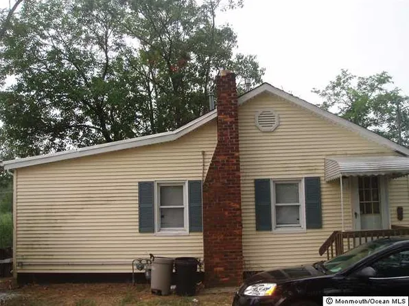 1502 Shore Rd, Union Beach, NJ 07735