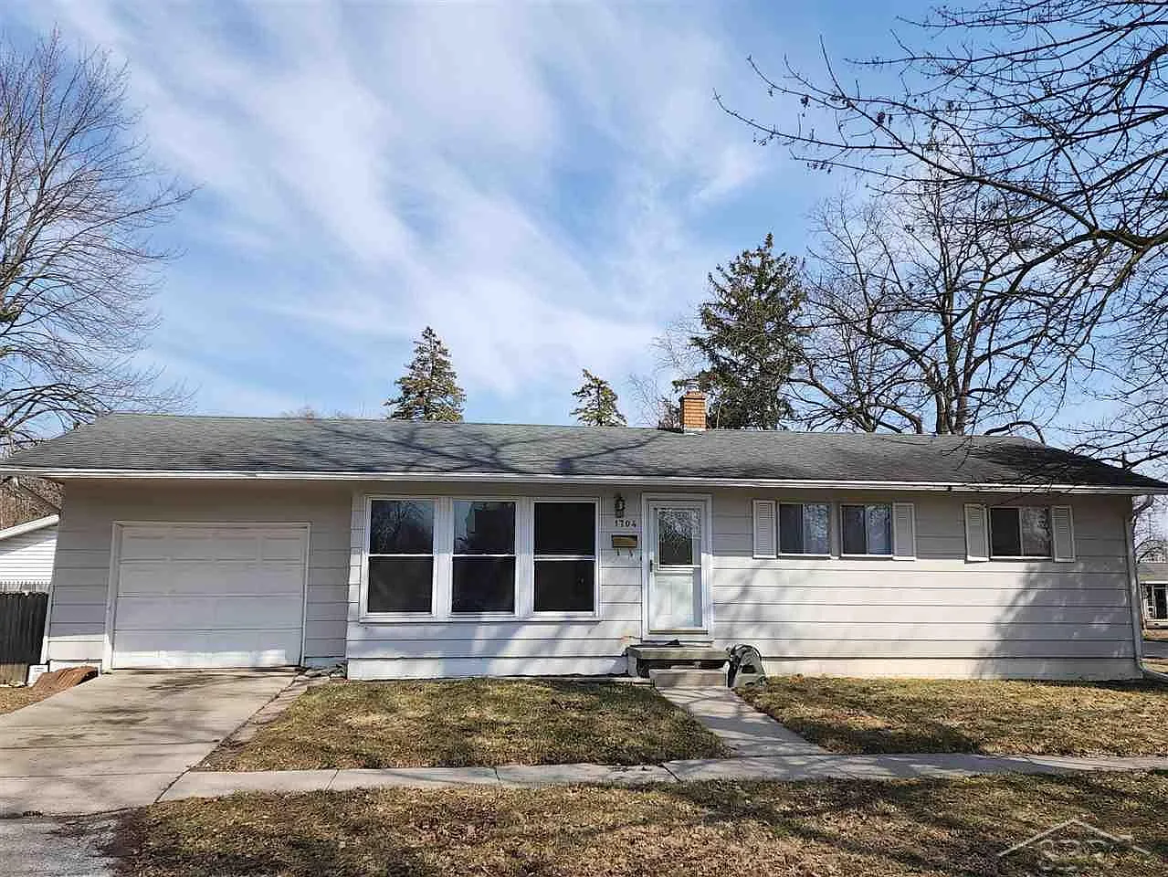 1704 Jackson St photo 1
