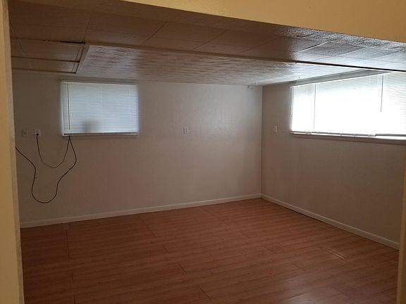 3rd image of 1541 12th St #2