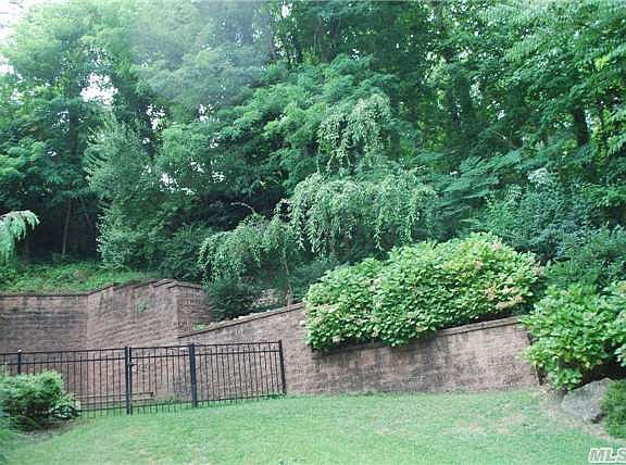 4th image of 33 June Ave