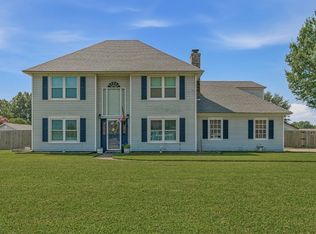 108 W Shadow Ln, Osceola, AR 72370
