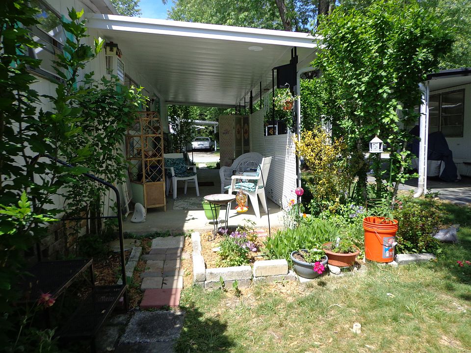 1st image of 58 Ironwood Dr