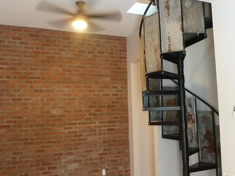 831 Ramsey St #A — Photo 18