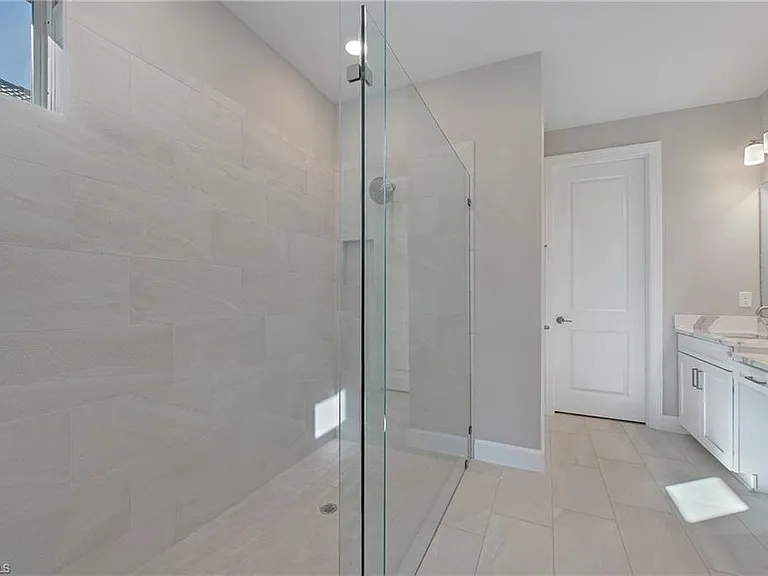 17471 Caravita Ln — Photo 20