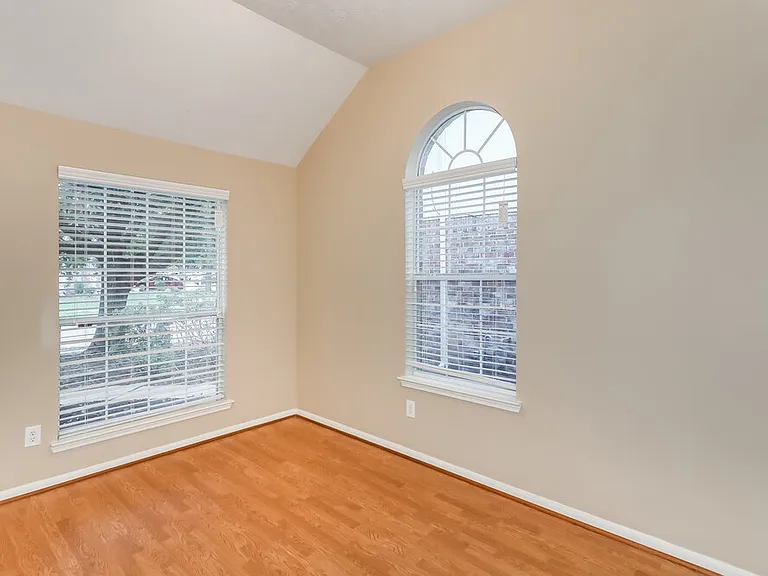 6807 Arrowchase Ct — Photo 3