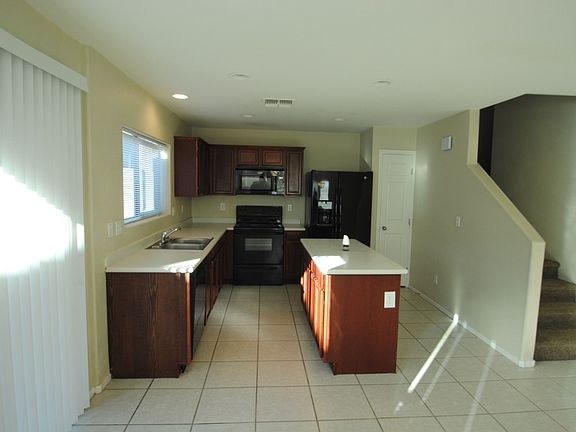 5th image of 6429 W Valencia Dr