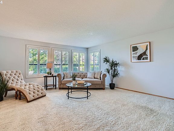 4th image of 2808 SE Spyglass Dr