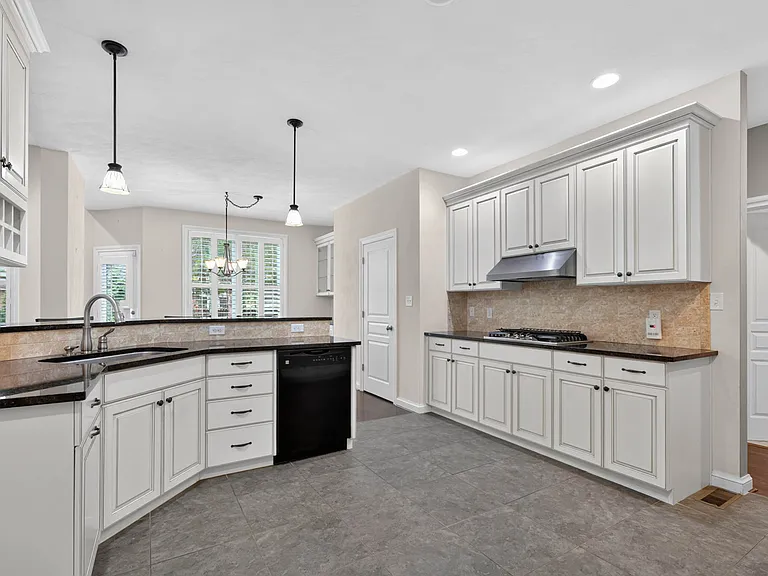 1023 Caton Dr — Photo 19
