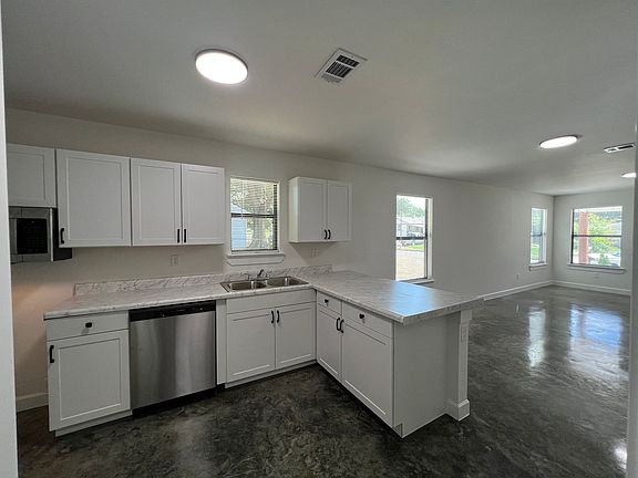 5th image of 3539 Ashford Rd