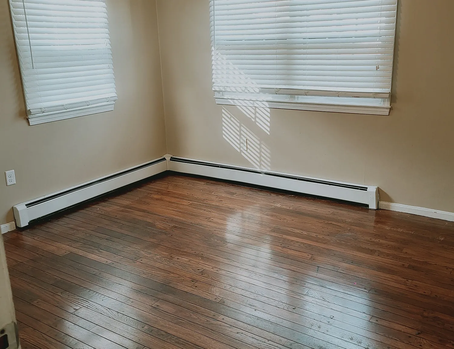 141 Greenwood Court - 1 — Photo 4