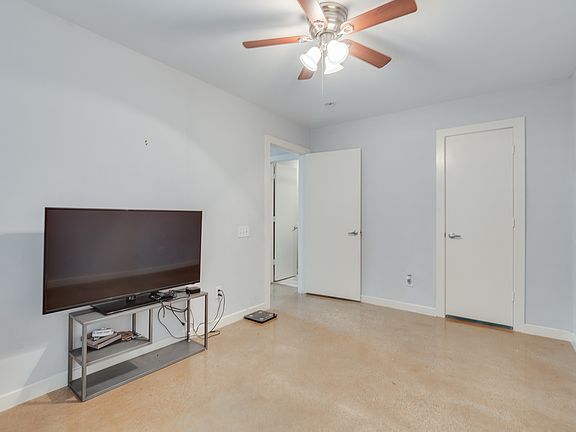 5th image of 2710 Shelby Ave #0