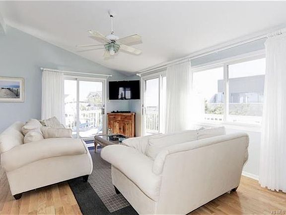5th image of 6305 Long Beach Blvd