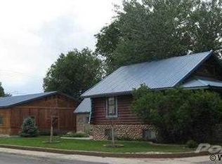 703 Arapahoe St, Thermopolis, WY 82443