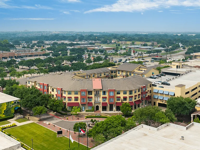 DeSoto Town Center — Photo 20