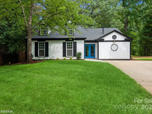 13837 Darington Ct, Pineville, NC 28134