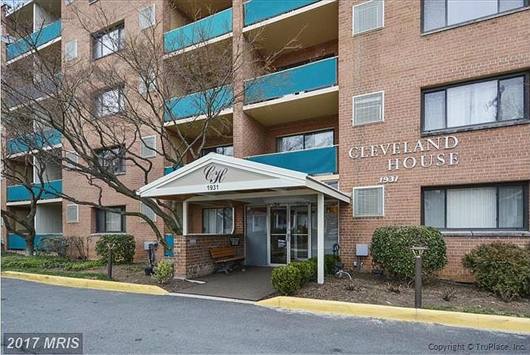 2nd image of 1931 N Cleveland St APT 507
