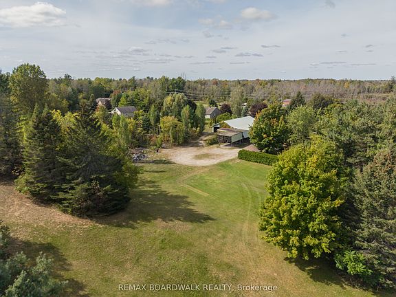 5th image of 2725 McIntosh Rd
