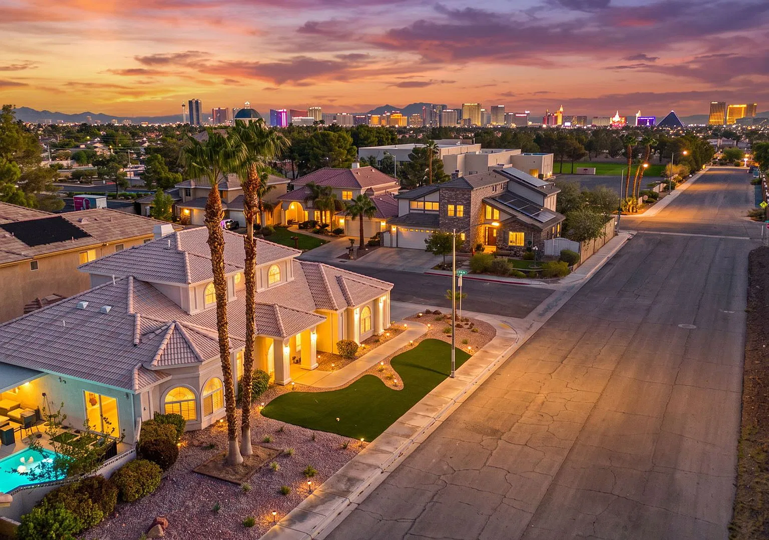 Fully Furnished Las Vegas Retreat With Private Pool & Flexible Lease Terms! — Photo 1