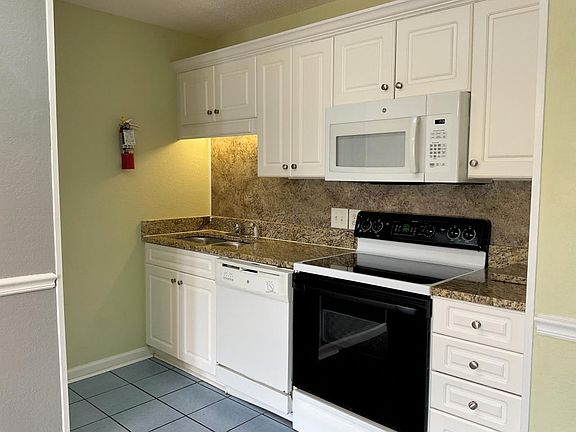 2nd image of 206 Double Eagle Dr Suite E-1