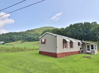 100 Monroe Rd, Bath, NH 03740