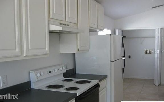 3rd image of 2250 Rockwood Dr