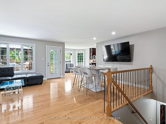 4th image of 7 Albert St