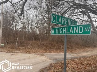 401 Clarence St, Ottumwa, IA 52501