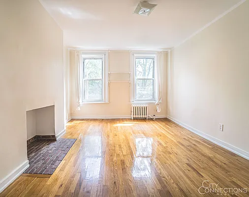 Rented by City Connections Realty | media 20