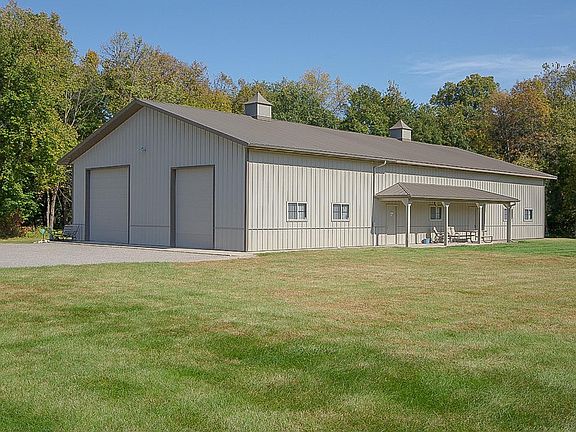 2nd image of 21173 280th St