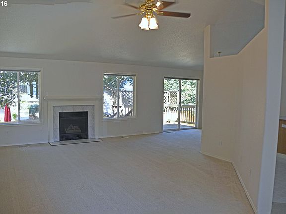 2nd image of 5308 NE 70th Cir