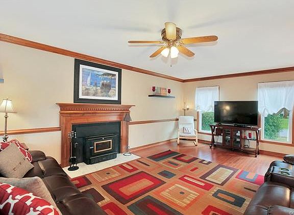 4th image of 6206 Chesterfield Meadows Dr