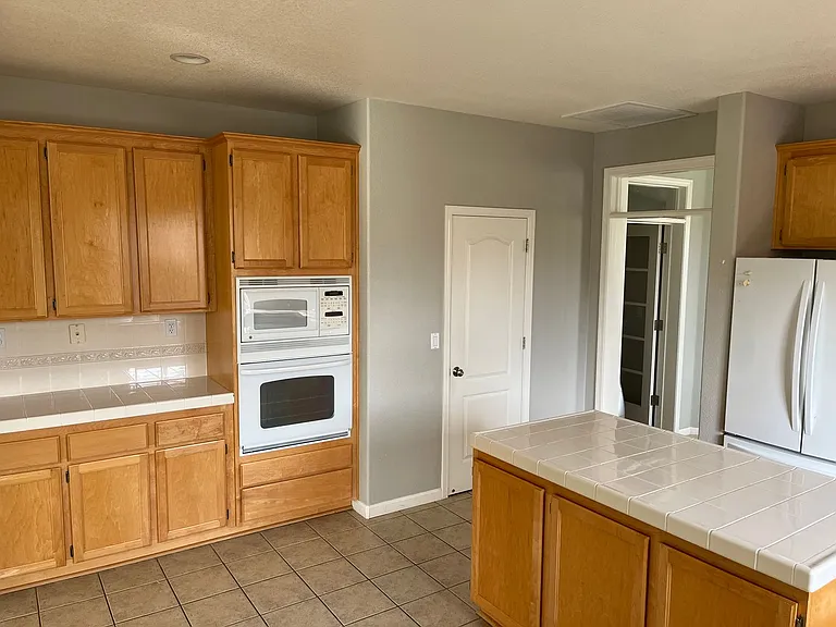3064 Audubon Cir — Photo 12