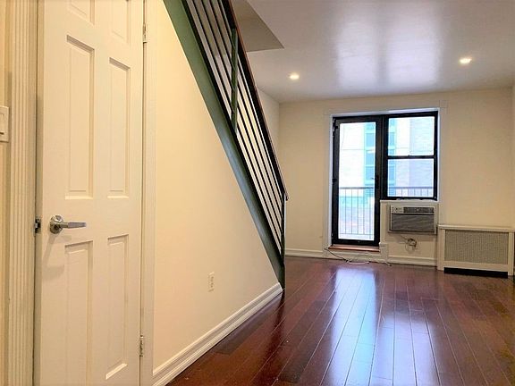 5th image of 241 E 58th St APT 5D