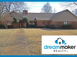 9050 Hunters Run Dr, Olive Branch, MS 38654