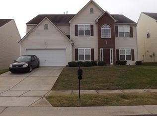 1410 Old Tree Ln, Charlotte, NC 28216