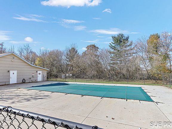 4th image of 8374 N Jasonville Ct SE #50