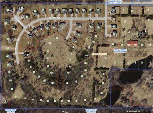 SE Croco Rd, Topeka, KS 66609