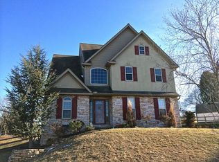 305 Wimbleton Way, Red Lion, PA 17356