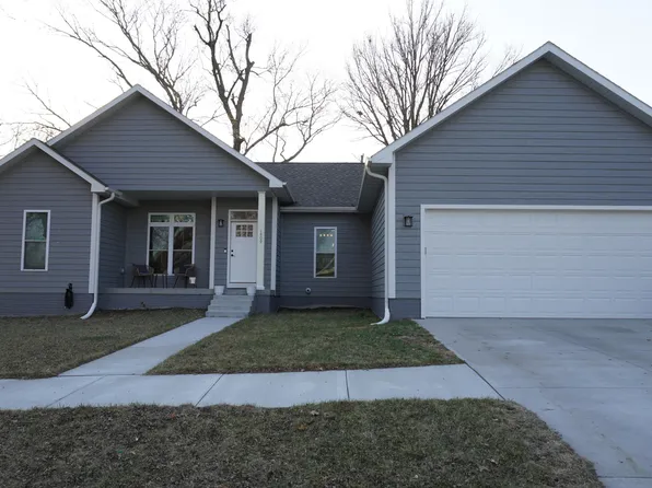 1909 Main St, Hamburg, IA 51640